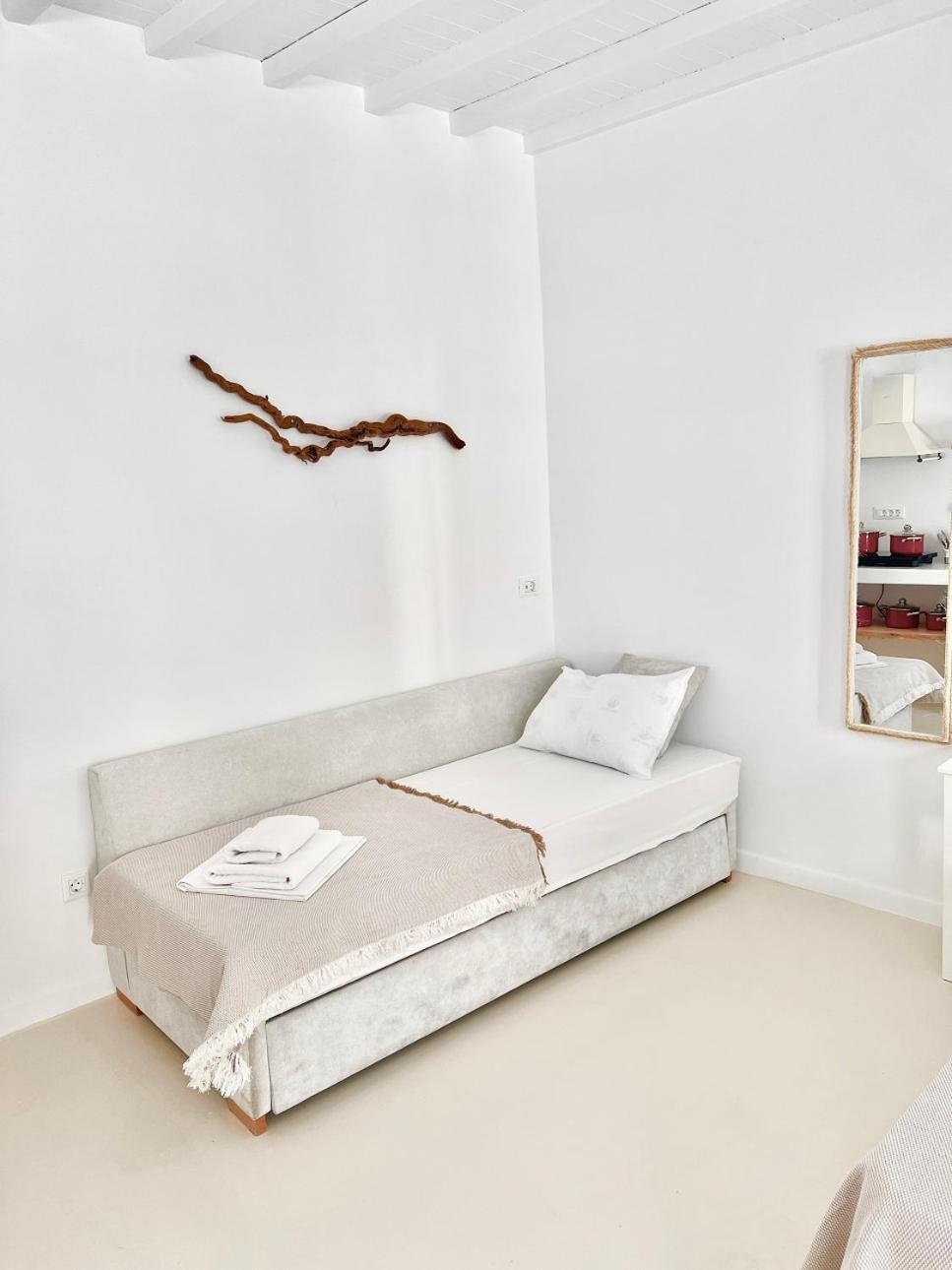 Provis Rentals Suite Next To The Mills In Mykonos Town Екстериор снимка